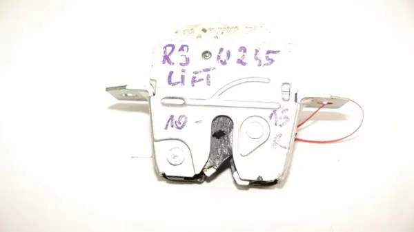 Achterklepslot OEM 371117137 voor Mercedes W245 FL image 4