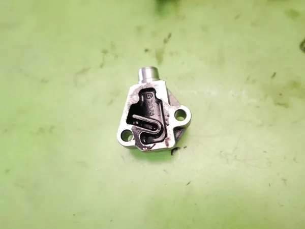 Glissière de chaîne de distribution OEM 10967412611 Opel Corsa C image 6