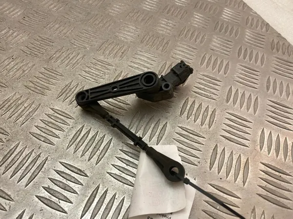 Sensor de Nivel Suspensión Neumática Land Rover Discovery 5 OEM JPLA3D026BA image 3