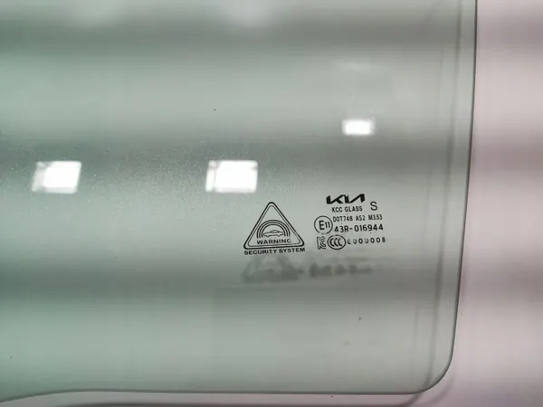 Kia OE Ovi Las Vasen Etu Stonic Lift 2021-2025 image 3