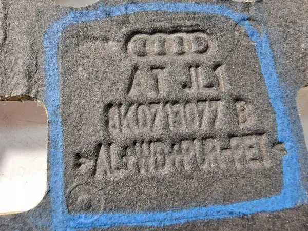 Aislamiento Selector Audi OEM 8K0713077B image 4