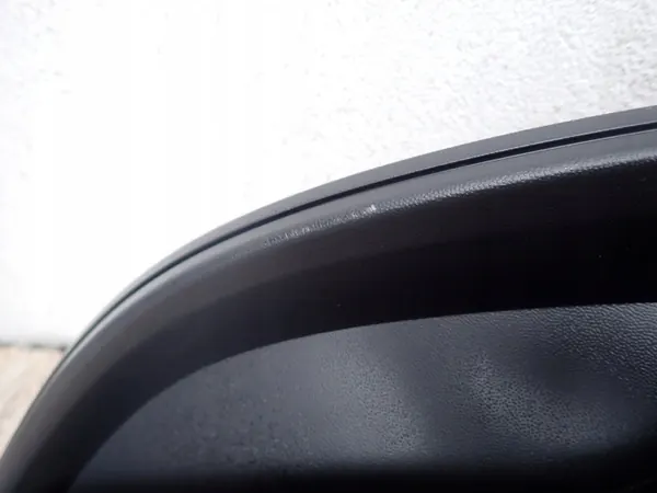 Bakre Stötfångarspoiler VW Golf 7 VII 2017-2020 5G6807568Q image 2