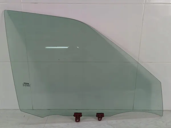Fram höger dörrglas OEM E243R-000929 Nissan Juke image 2