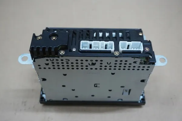 TOYOTA RAV4 II Radio OEM RAV4 II RADIO 00-05r image 10