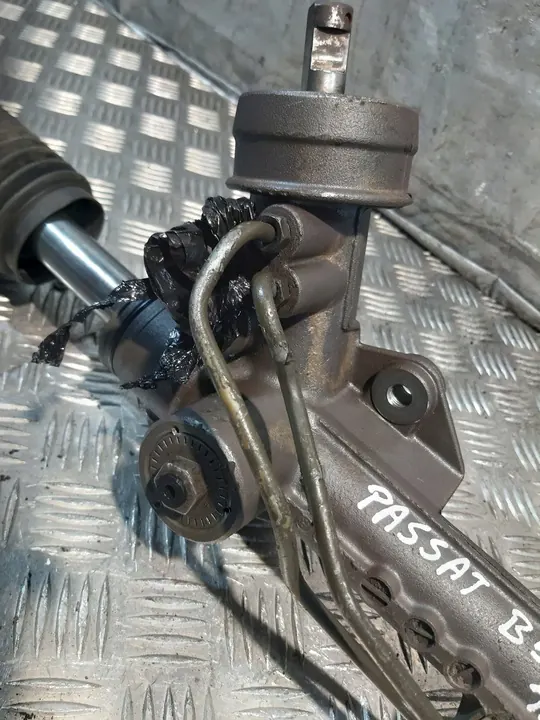 Caixa de Direção VW Passat B5 1.9 8D1422066F 8D1422105A image 3