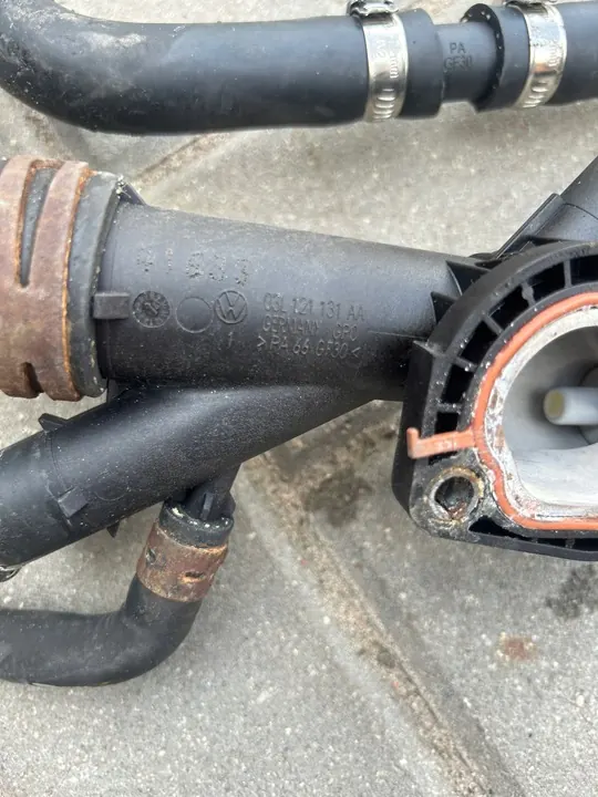 Skoda Fabia II LIFT 1.6 TDI Vesiletku 03L121131AA image 3