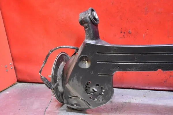 Essieu arrière OEM mamAUTO-1053875- pour Ford Focus image 10