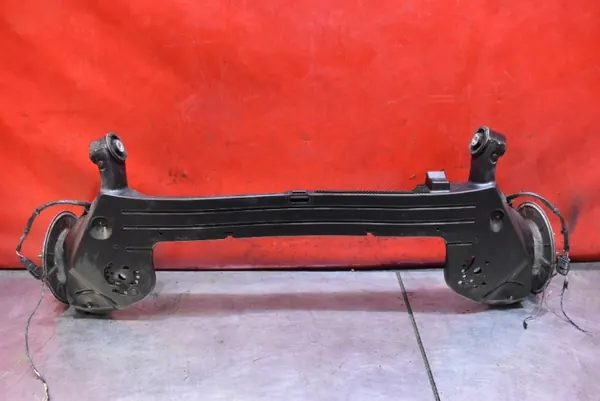 Essieu arrière OEM mamAUTO-1053875- pour Ford Focus image 9