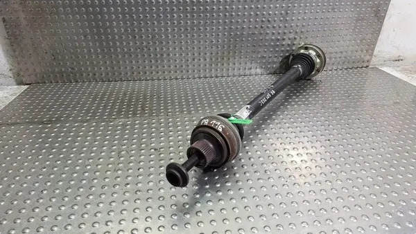 Gebrauchte Audi OE Hinterachswelle OEM S26380038 image 3