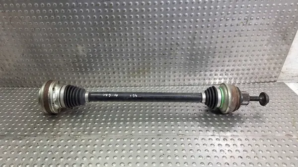 Gebrauchte Audi OE Hinterachswelle OEM S26380038 image 4