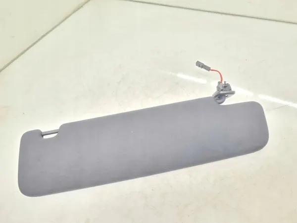Pare-soleil gauche Porsche Taycan OEM 9J1857551D image 4