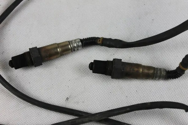 SONDA LAMBDA VW AUDI 06F906262D image 4