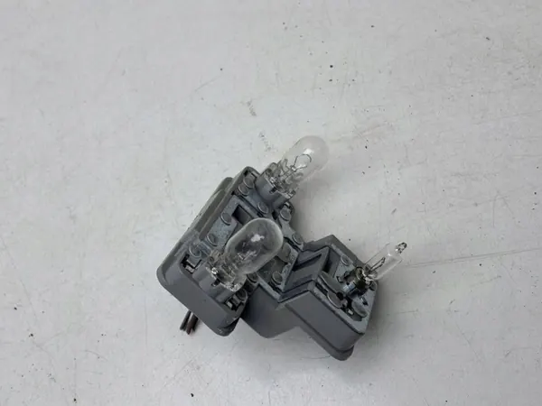 Audi A4 B8 Rückleuchten-Einsatz OEM 21962201 image 3