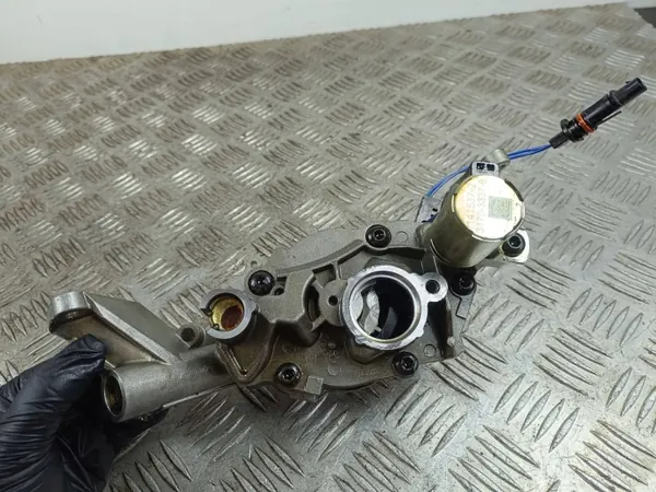 Pompe à huile OEM 04893782 pour Jeep 3.6 V6 image 4