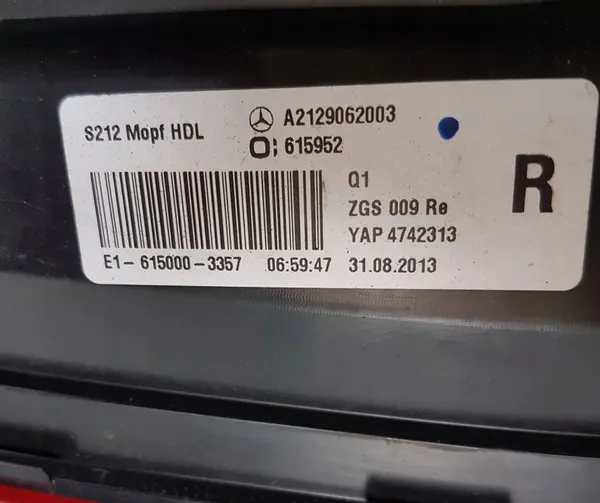 Achterlicht Rechts Mercedes W212 Kombi A2129062003 image 3