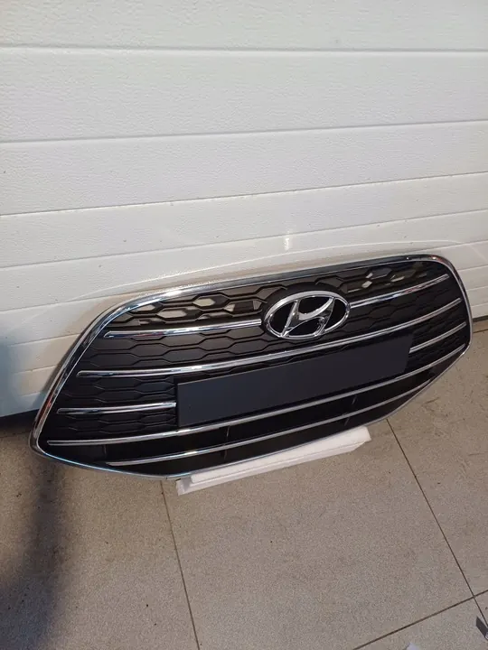 Hyundai IX 20 Grille 86351-1K510 image 6