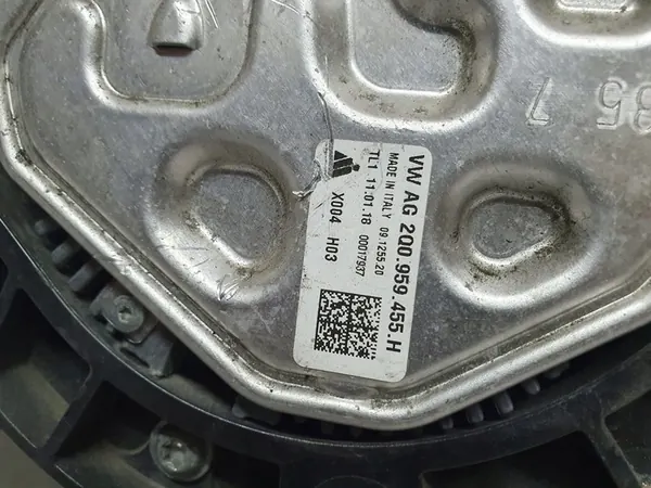 VW SEAT SKODA Fläkt 2Q0121203K 2Q0959455H image 3