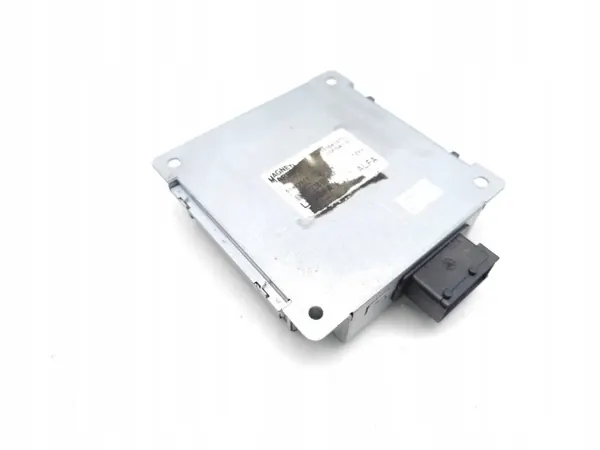 Módulo de control sintonizador multimedia Fiat Punto 2010 image 9