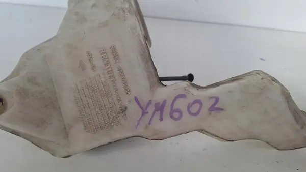 Wasmiddel reservoir Renault Master Movano 8200146985 image 3