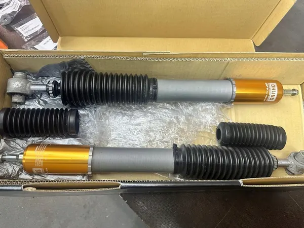 Suspensão OHLINS TES MX00S1 para Tesla Model 3 & Y image 4