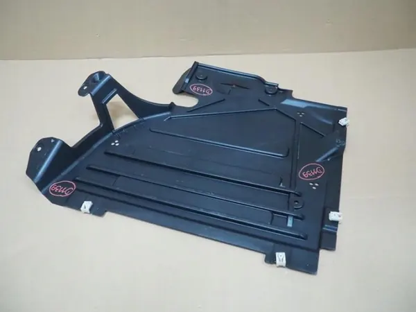 OEM 7315817 Vänster Underkroppssköld MINI F55 F56 image 4