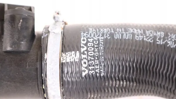 VOLVO XC90 II 2.0 T6 Intercooler-Schlauch image 3