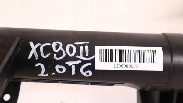 VOLVO XC90 II 2.0 T6 Intercooler-Schlauch image 9