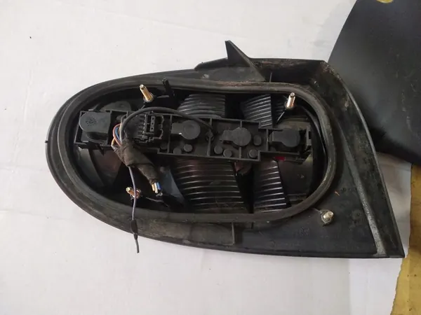 MEGANE I CABRIO LIFT LÁMPARA TRASERA DERECHA 7700428057 image 6