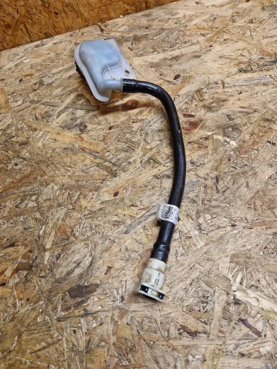 Réservoir direction assistée Ford Transit Courier 2017 OEM EY162K473 image 3
