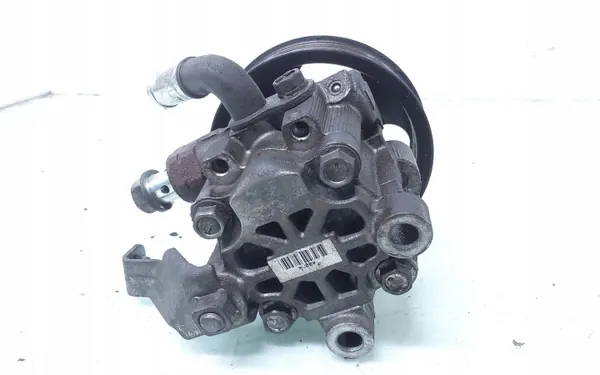 Toyota Avensis ohjauspumppu OEM ARA186137 image 3