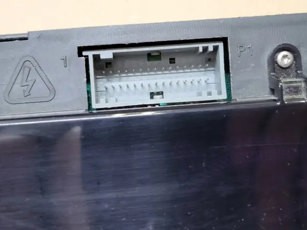 Renault OE Kombiinstrument P8200113293C image 5