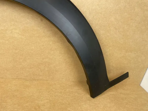 OEM SFGSDC 8W9853717 Fram Vänster Stänkskärmsskydd Audi A4 image 4
