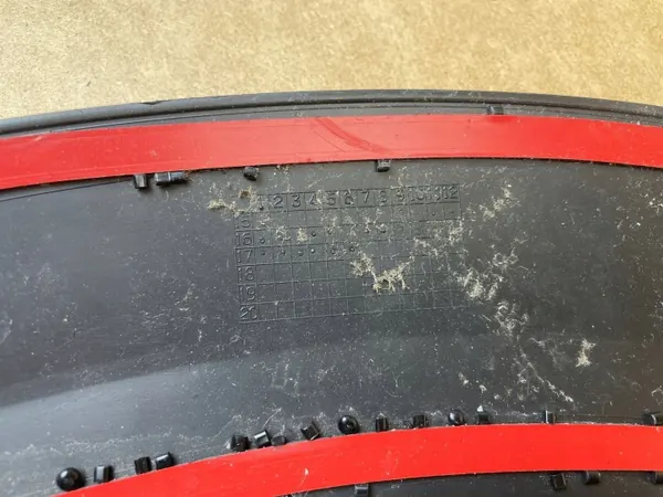 OEM SFGSDC 8W9853717 Fram Vänster Stänkskärmsskydd Audi A4 image 8