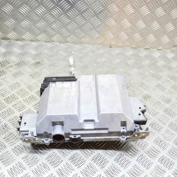 Módulo suspensão pneumática Tesla Model 3 OEM 111818200K image 2