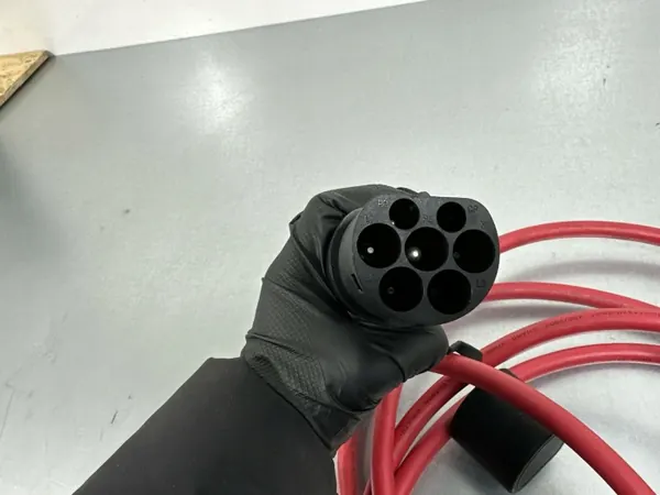 Câble de charge IEC621962 pour KIA Optima 2018 Hybride image 5