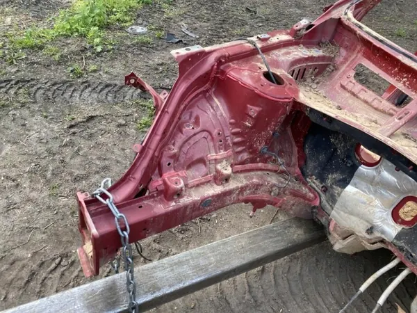 Hyundai Kona II 2024 etu oikea lokasuoja OEM 257825 image 3