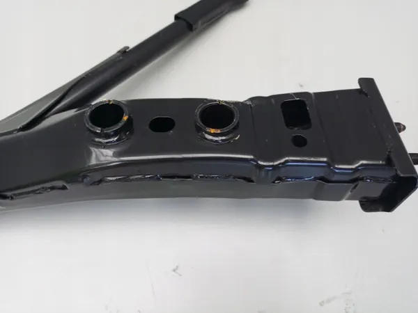 OEM SUBARU OUTBACK VI 6 2021 Travessa Dianteira Usada image 9