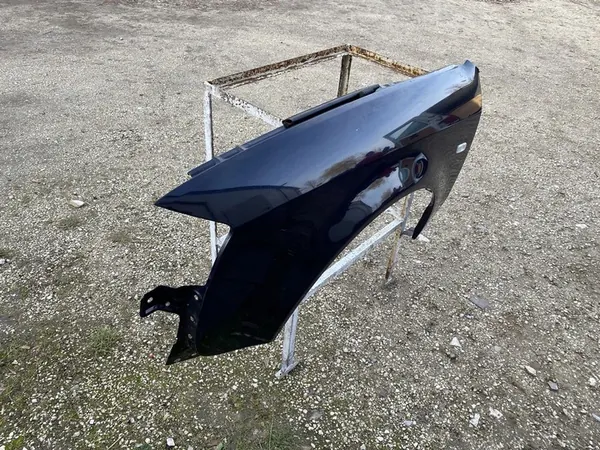 Parafango anteriore sinistro Audi A6 1997- image 2