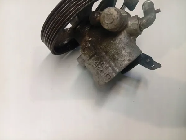 Pompe de direction assistée PEUGEOT 1.4 HDI OEM 1401419280 image 5