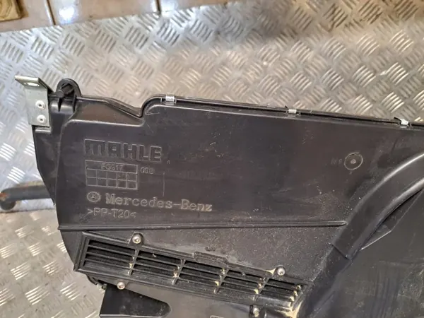 Innenraumfiltergehäuse OEM A4635841246 für Mercedes G-Klasse image 9
