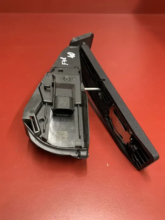 Gaspedal BMW X1 F48 F49 2016 35426859999 image 3