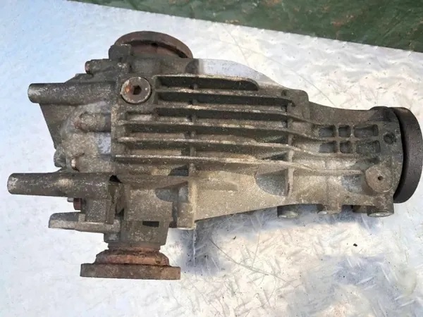 Différentiel arrière AUDI 14267A 2.7L Diesel 210kW 2009 image 2