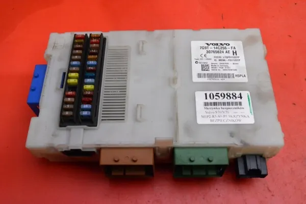 OEM 7G9T-14C256-FA sulakekotelo Volvo S70 V70:lle image 2