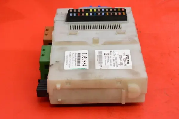 OEM 7G9T-14C256-FA sulakekotelo Volvo S70 V70:lle image 3
