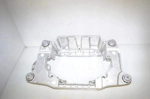 BMW Klimakompressor-Halterung OEM 5A075D6 - Gebraucht image 3