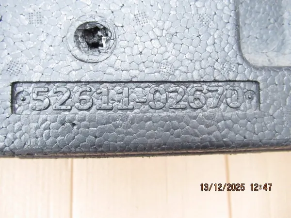 TOYOTA COROLLA E21 Amortecedor de Para-choque Dianteiro 52611-02670 image 2