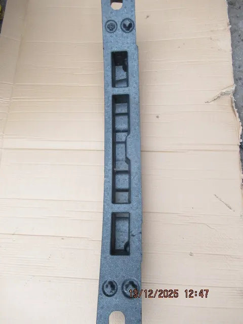 TOYOTA COROLLA E21 Amortecedor de Para-choque Dianteiro 52611-02670 image 3