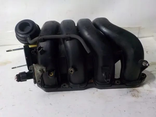 Inlaatspruitstuk Toyota Verso 13-18 OEM 1028856S01 image 5