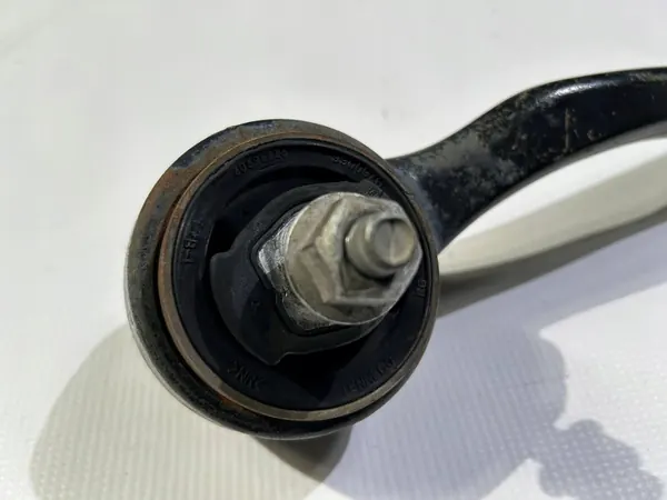 Braccio di controllo anteriore sinistro Chevrolet Camaro SS 6.2 V8 2009- image 2