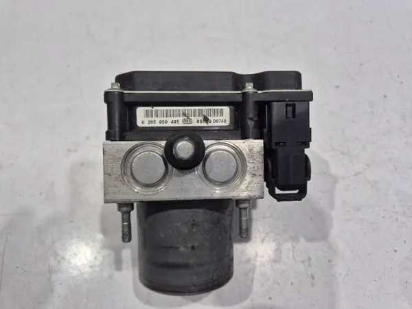 Bomba ABS OEM 476609U000 para Nissan Note I E11 image 4